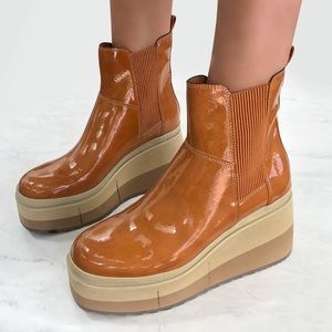 Brand new in box Naked Feet Guild Boots in Hazel. Size 6.5. NWT